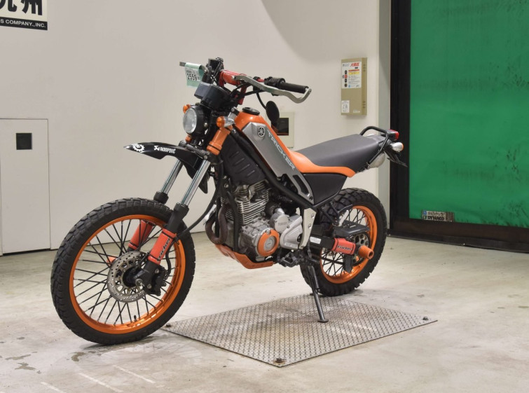 Мотоцикл Yamaha TRICKER з пробігом 8124 km