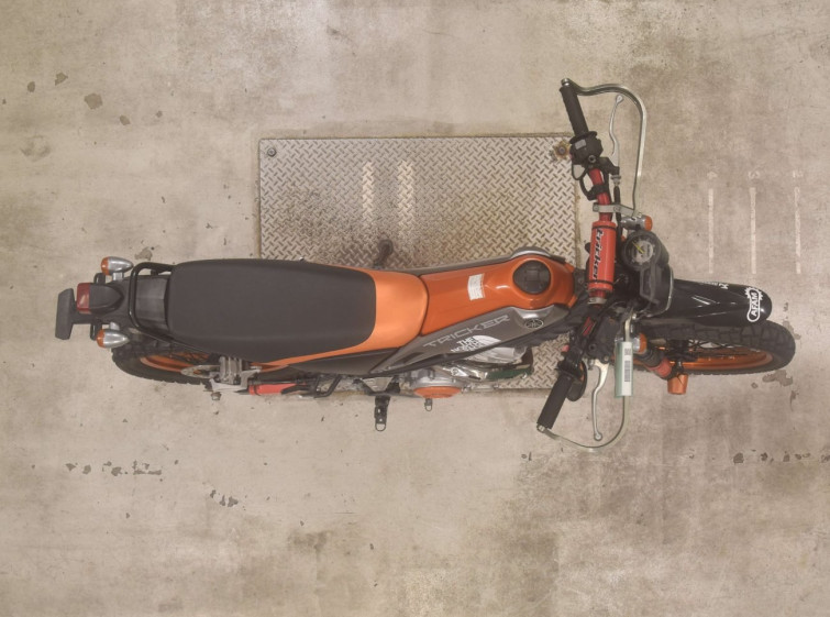 Мотоцикл Yamaha TRICKER з пробігом 8124 km