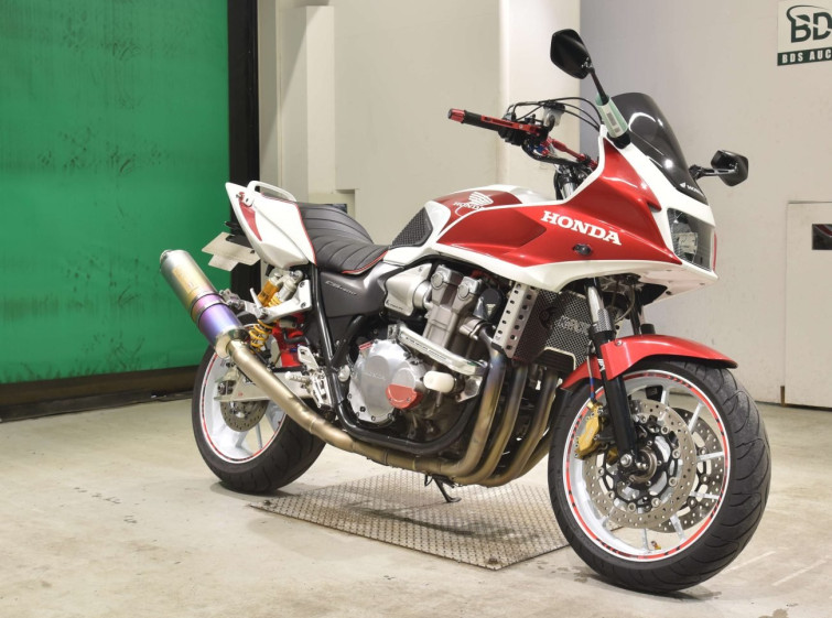 Мотоцикл Honda CB1300SF BOLDOR з пробігом 56354 km