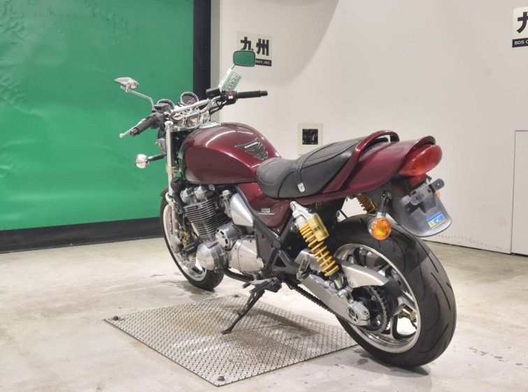 Мотоцикл Kawasaki ZEPHYR1100 з пробігом 1918 km