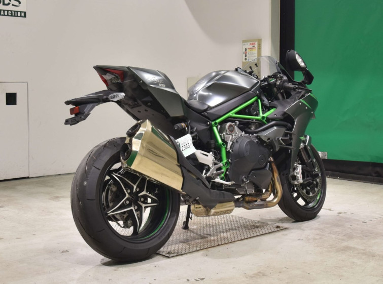 Мотоцикл Kawasaki NINJA H2 с пробегом 1304 km