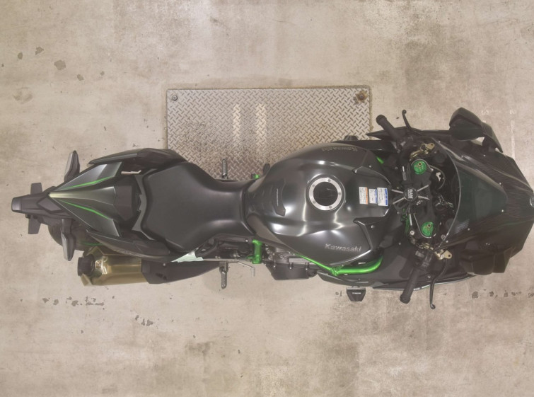 Мотоцикл Kawasaki NINJA H2 с пробегом 1304 km
