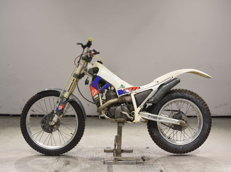 Мотоцикл Beta B4