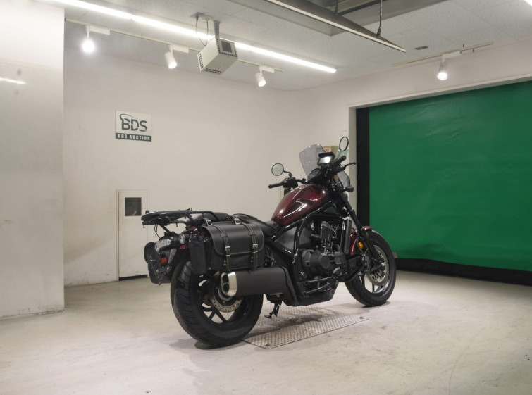 Мотоцикл Honda REBEL CMX1100DCT з пробігом 5046 km