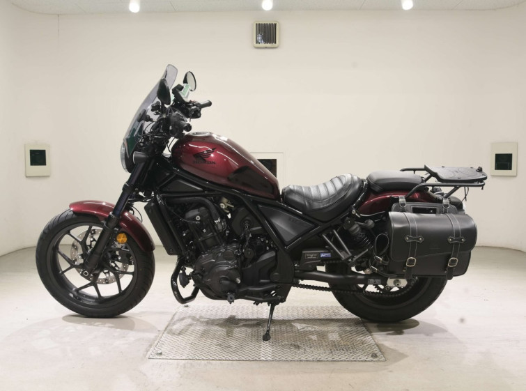 Мотоцикл Honda REBEL CMX1100DCT з пробігом 5046 km