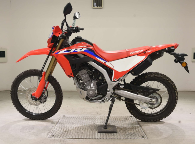 Мотоцикл Honda CRF250L с пробегом 718 km