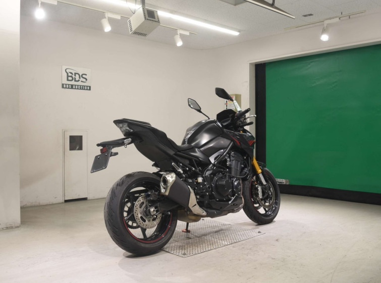 Мотоцикл Kawasaki Z900 з пробігом 16525 km