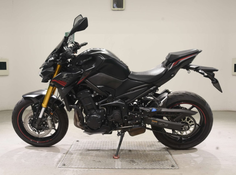 Мотоцикл Kawasaki Z900 з пробігом 16525 km