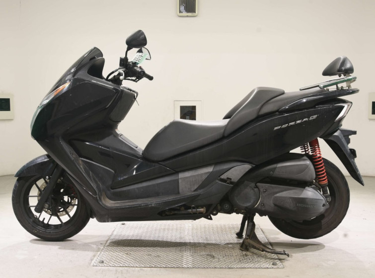Мотоцикл Honda FORZA SI с пробегом 48682 km