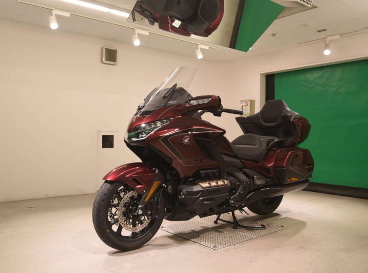 Мотоцикл Honda GL1800 TOUR D з пробігом 28 km