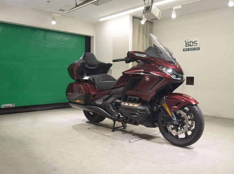 Мотоцикл Honda GL1800 TOUR D з пробігом 28 km