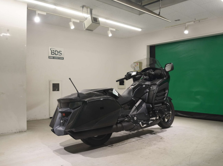 Мотоцикл Honda GL1800 F6B BAGGER з пробігом 13542 km