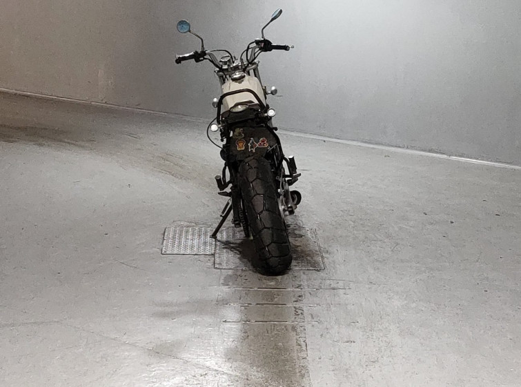 Мотоцикл Yamaha TW200 з пробігом 5656 km