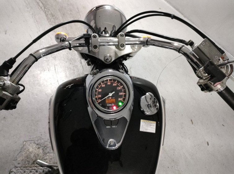 Мотоцикл Suzuki INTRUDER 400 CLASSIC с пробегом 32087 km