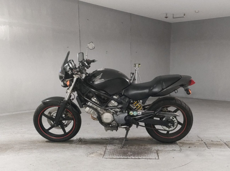 Мотоцикл Honda VTR250 з пробігом 30626 km