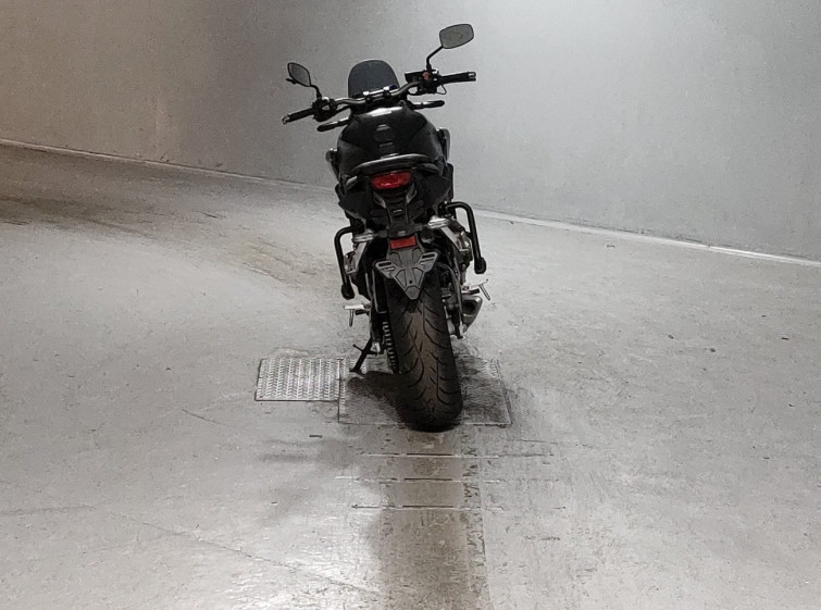 Мотоцикл Honda CB650R с пробегом 10680 km