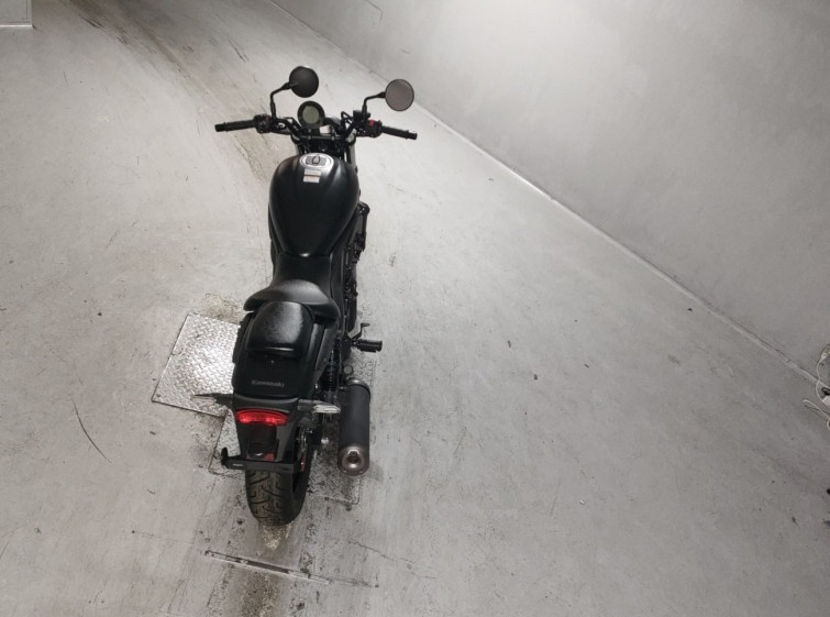 Мотоцикл Kawasaki ELIMINATOR 400 с пробегом 2359 km