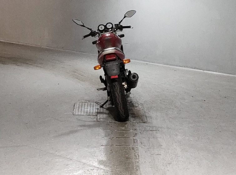 Мотоцикл Honda VTR250 з пробігом 27289 km