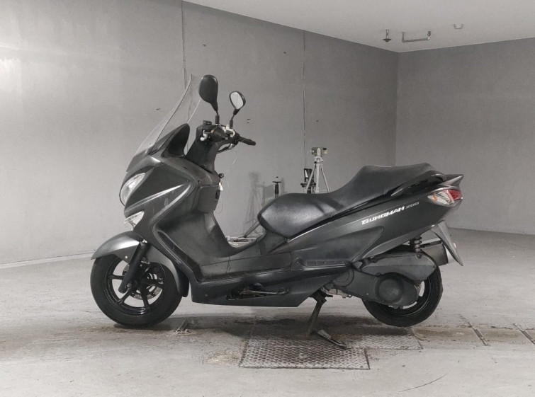 Мотоцикл Suzuki BURGMAN200 с пробегом 28063 km