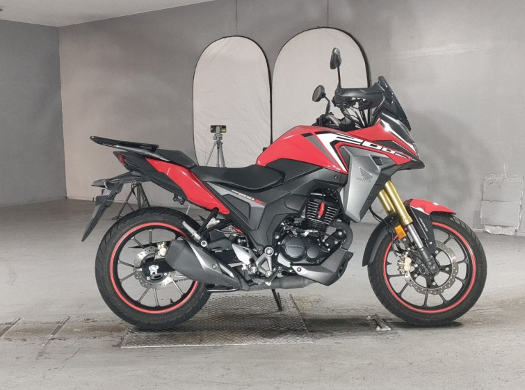 Мотоцикл Honda CB200XA с пробегом 6147 km