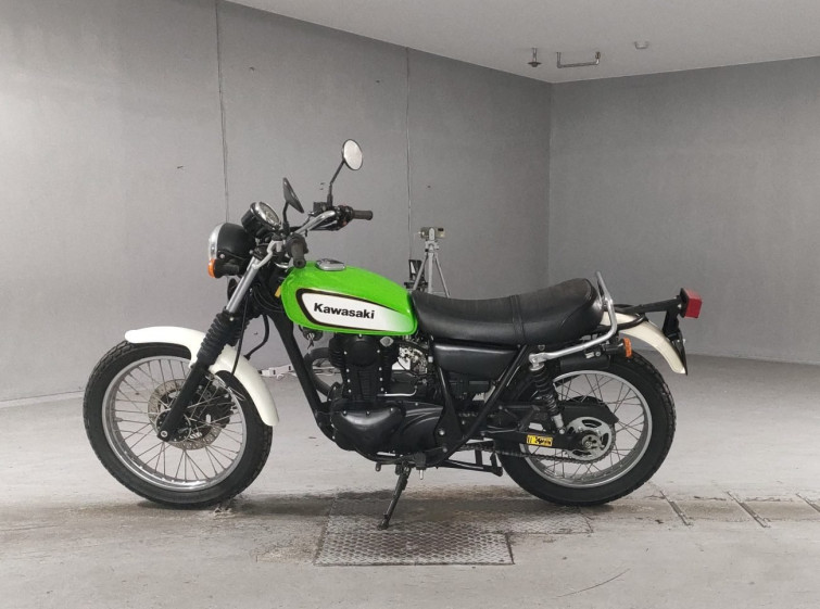 Мотоцикл Kawasaki 250TR з пробігом 8949 km
