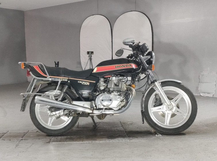Мотоцикл Honda CB250N с пробегом 93645 km