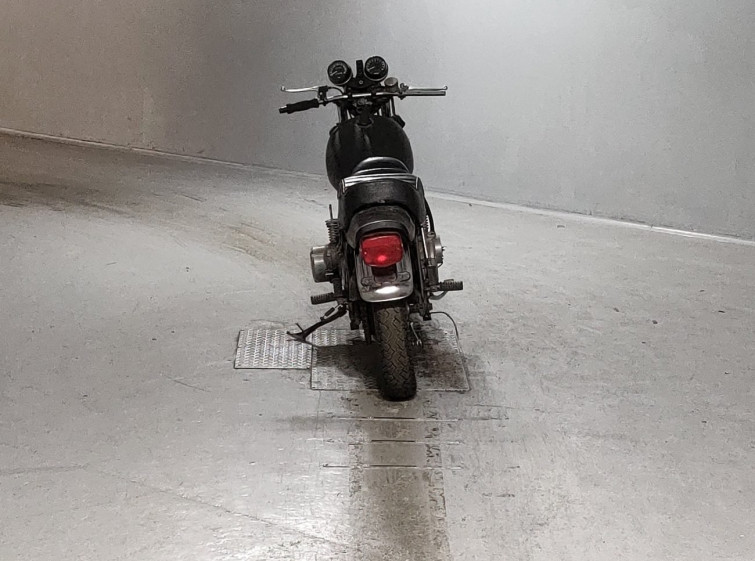 Мотоцикл Kawasaki KZ900 с пробегом 25650 m