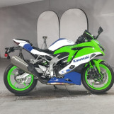 Мотоцикл Kawasaki NINJA ZX-4RR з пробігом 8018 km
