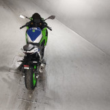 Мотоцикл Kawasaki NINJA ZX-4RR з пробігом 8018 km