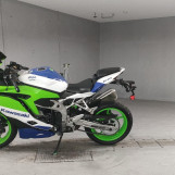 Мотоцикл Kawasaki NINJA ZX-4RR з пробігом 8018 km