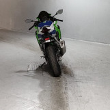 Мотоцикл Kawasaki NINJA ZX-4RR з пробігом 8018 km