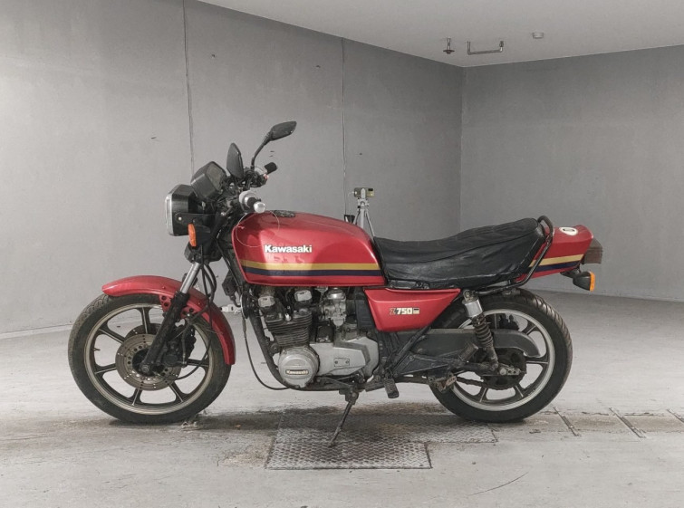Мотоцикл Kawasaki Z750GP с пробегом 46483 km