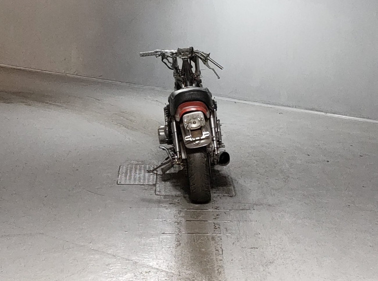 Мотоцикл Kawasaki Z1000