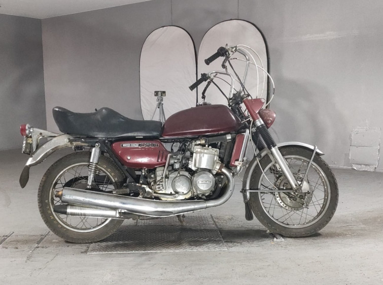 Мотоцикл Suzuki GT750