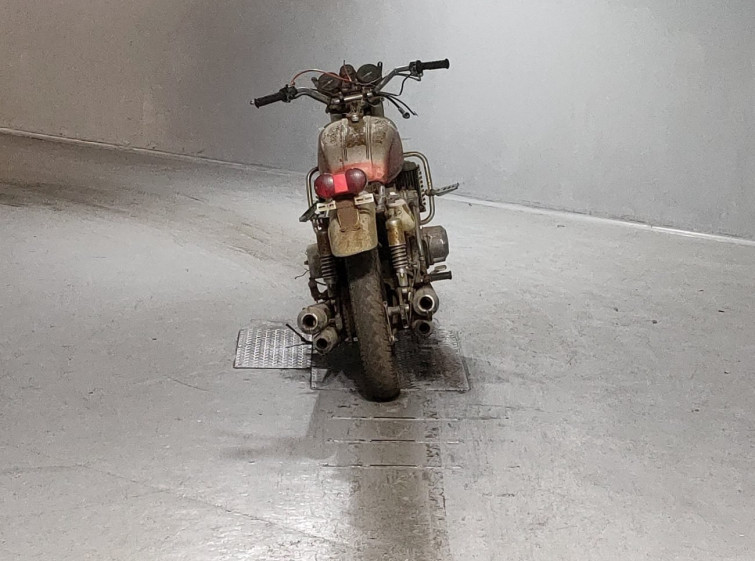 Мотоцикл Suzuki GT750 с пробегом 24643 m