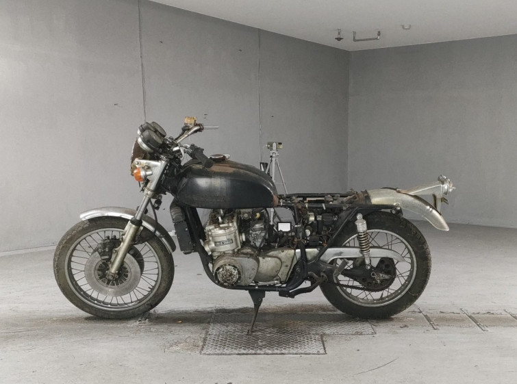 Мотоцикл Suzuki GT750 с пробегом 9179 m