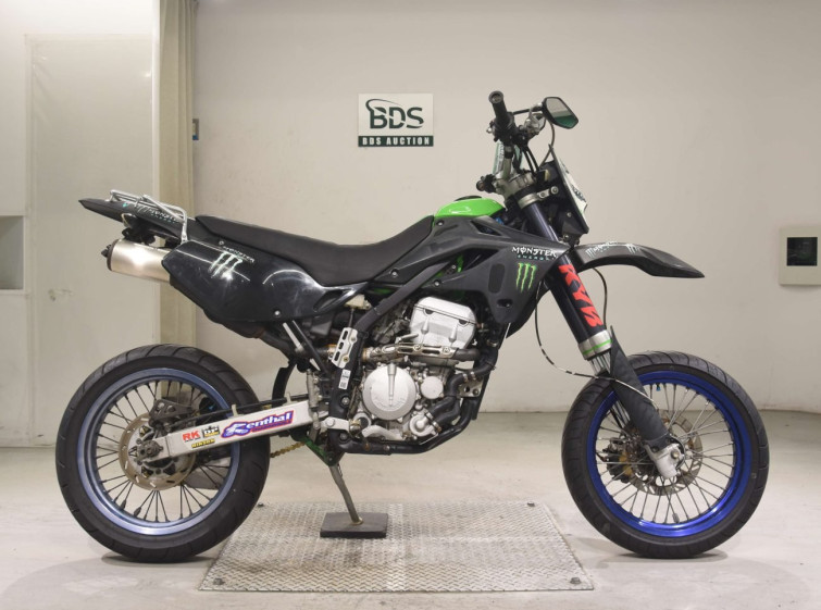 Мотоцикл Kawasaki D-TRACKER250 с пробегом 27797 km