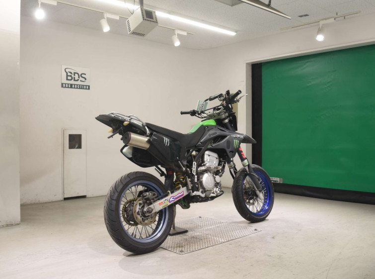 Мотоцикл Kawasaki D-TRACKER250 с пробегом 27797 km