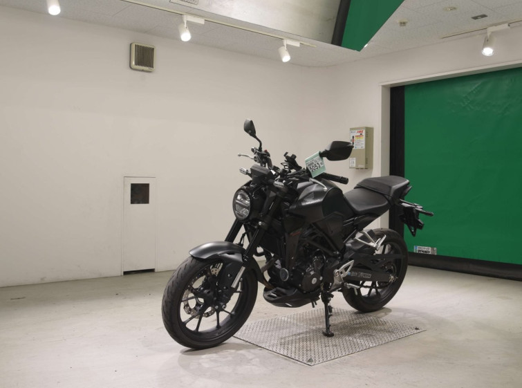 Мотоцикл Honda CB250RA с пробегом 11962 km