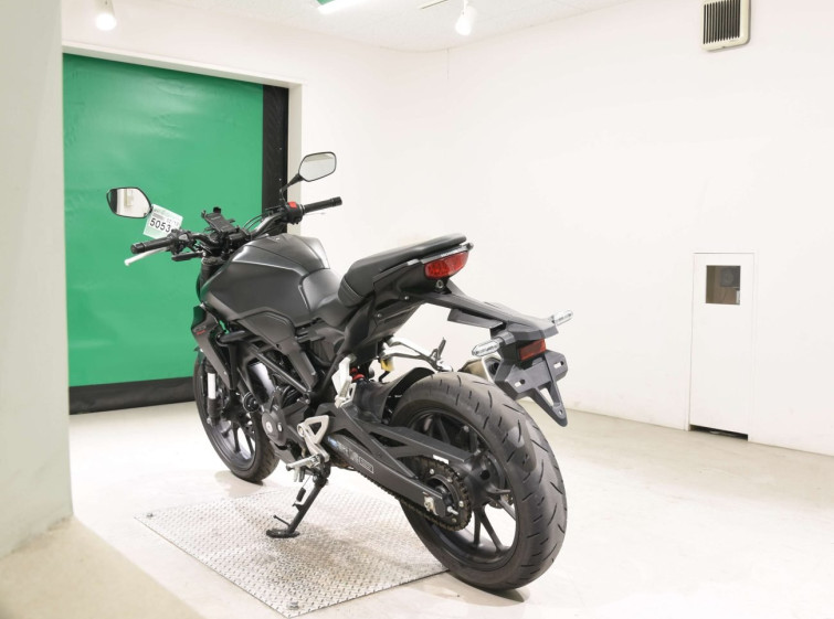 Мотоцикл Honda CB250RA с пробегом 11962 km