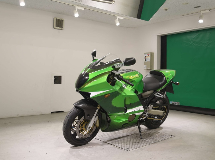 Мотоцикл Kawasaki NINJA ZX-12R с пробегом 494 m
