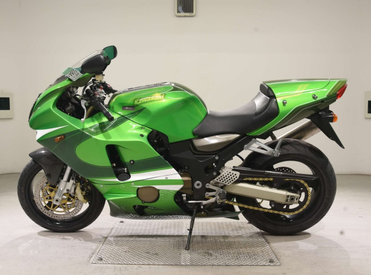 Мотоцикл Kawasaki NINJA ZX-12R с пробегом 494 m