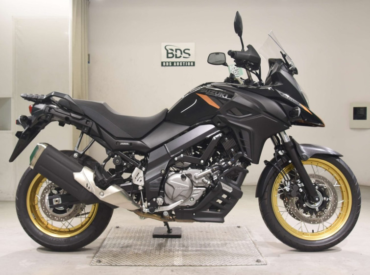 Мотоцикл Suzuki V-STROM DL650XTA з пробігом 472 km