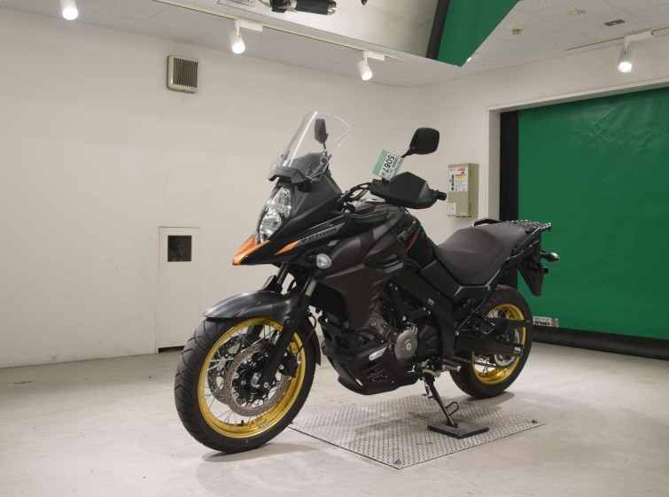 Мотоцикл Suzuki V-STROM DL650XTA з пробігом 472 km
