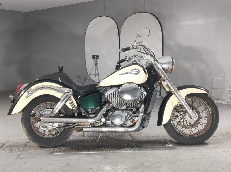 Мотоцикл Honda SHADOW400