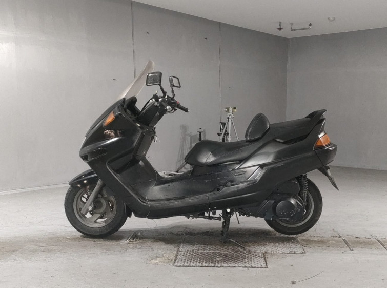 Мотоцикл Yamaha MAJESTY 250 с пробегом 59478 km