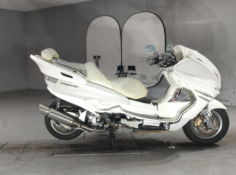 Мотоцикл Yamaha MAJESTY 250 с пробегом 50220 km