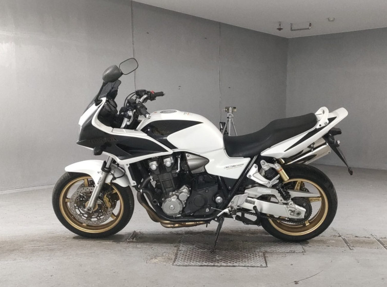 Мотоцикл Honda CB1300 SUPER BOL D’OR с пробегом 37020 km