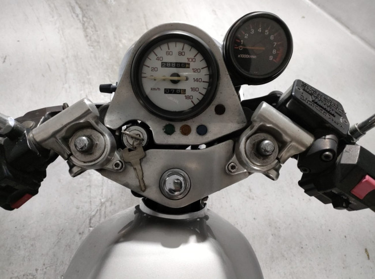 Мотоцикл Yamaha SRX400 з пробігом 28886 km