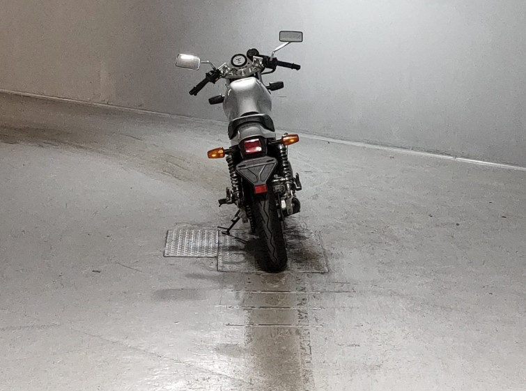 Мотоцикл Yamaha SRX400 з пробігом 28886 km